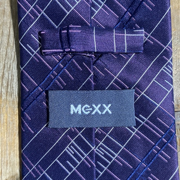 MEXX Tie - Picture 3 of 3